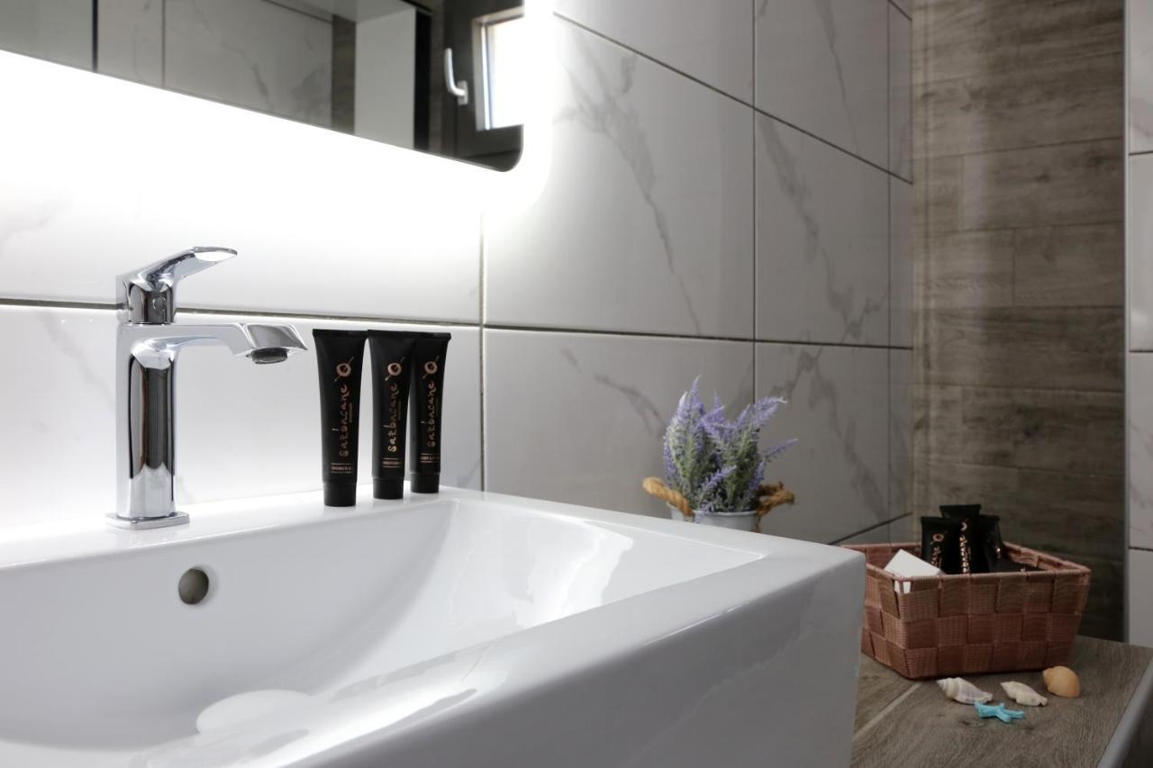 קראמוטי Street 90 Luxury Apartment מראה חיצוני תמונה